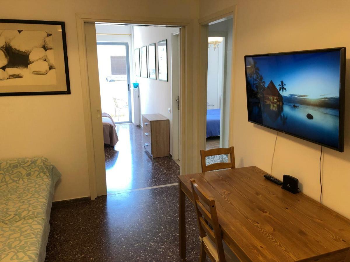 Metaxourgio Spacious Two Bedroom Apartment Atena Exterior foto